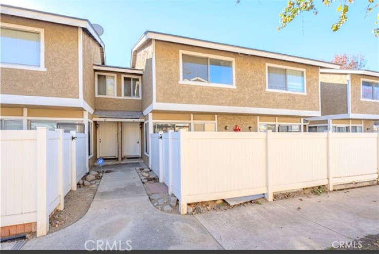 2 Bed Home for Sale in Ontario, California