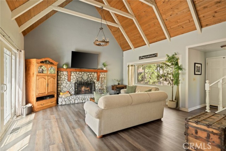 3 Bed Home for Sale in Lake Arrowhead, California