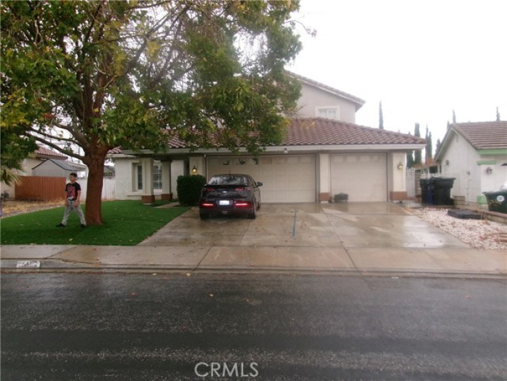 4 Bed Home for Sale in Victorville, California
