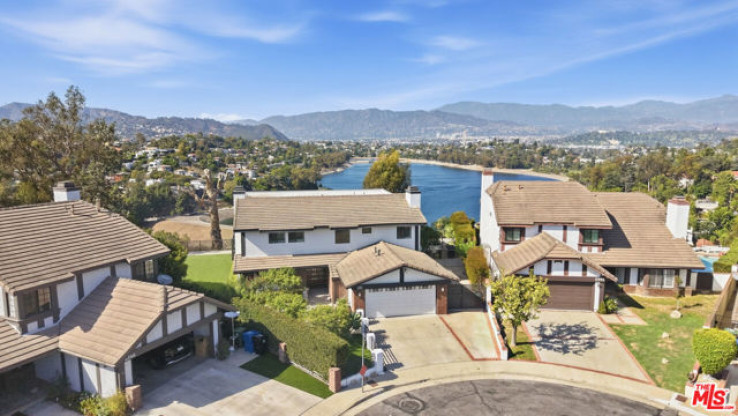 3 Bed Home for Sale in Los Angeles, California