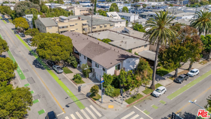  Income Home for Sale in Santa Monica, California