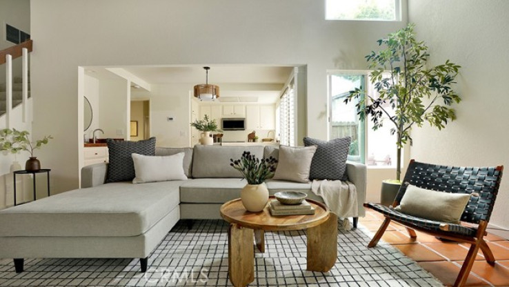 2 Bed Home for Sale in Costa Mesa, California