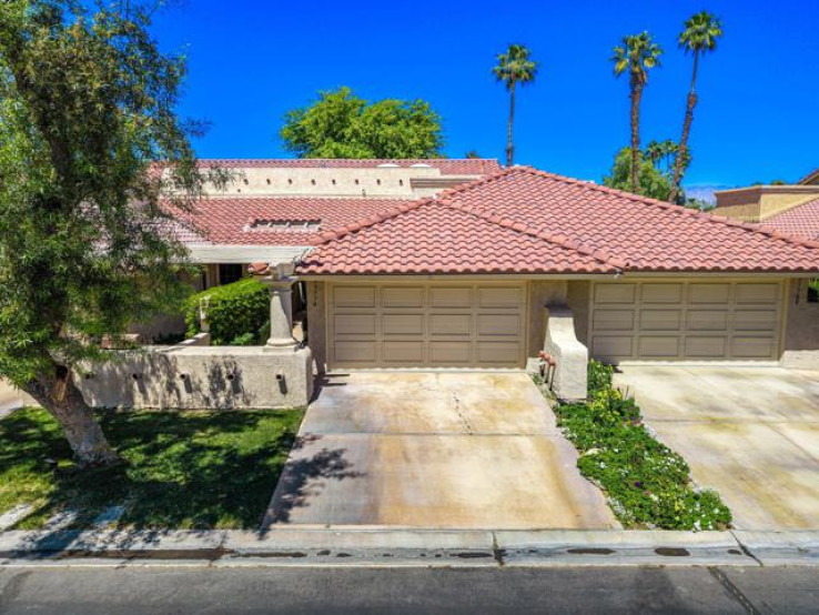 2 Bed Home for Sale in Palm Desert, California