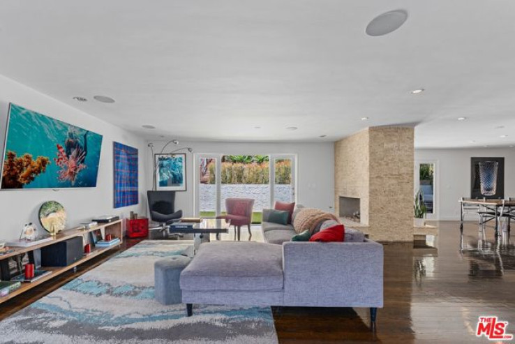 4 Bed Home for Sale in Los Angeles, California