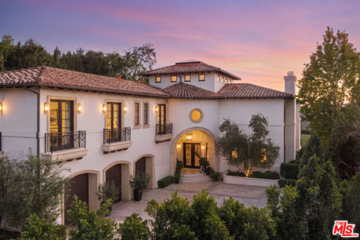 5 Bed Home for Sale in Beverly Hills, California