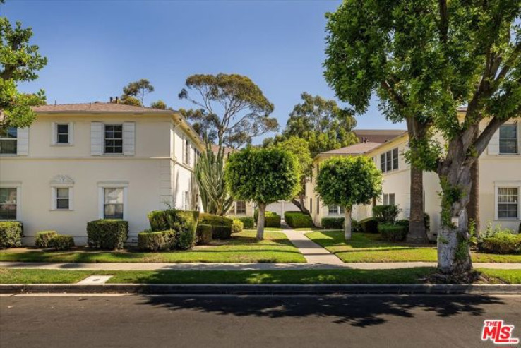 2 Bed Home for Sale in Los Angeles, California
