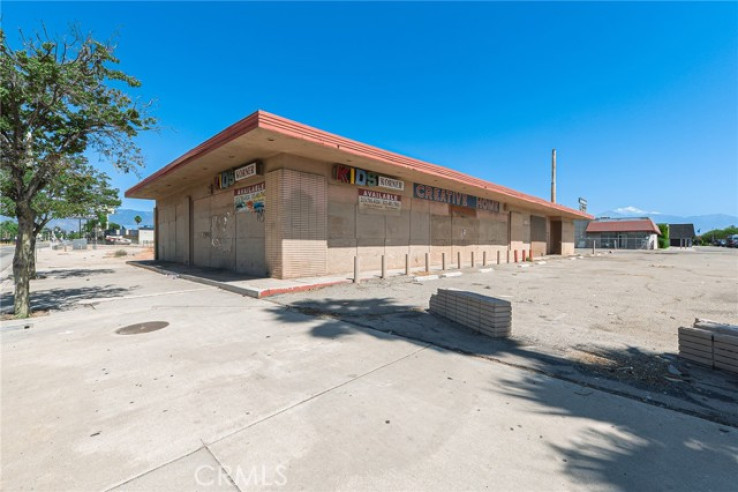  Commercial for Sale in San Bernardino, California