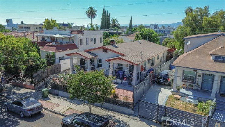 Residential Income in Silver Lake - Echo Park