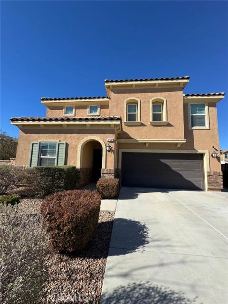 5 Bed Home for Sale in Palmdale, California