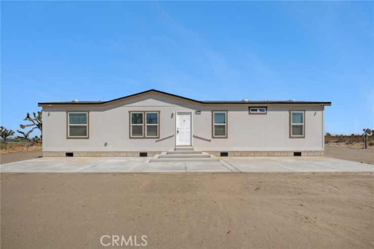 Residential Home in Pinon Hills