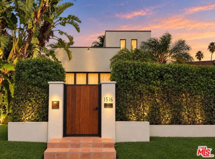 4 Bed Home for Sale in Los Angeles, California