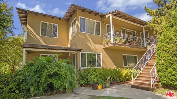  Income Home for Sale in Burbank, California