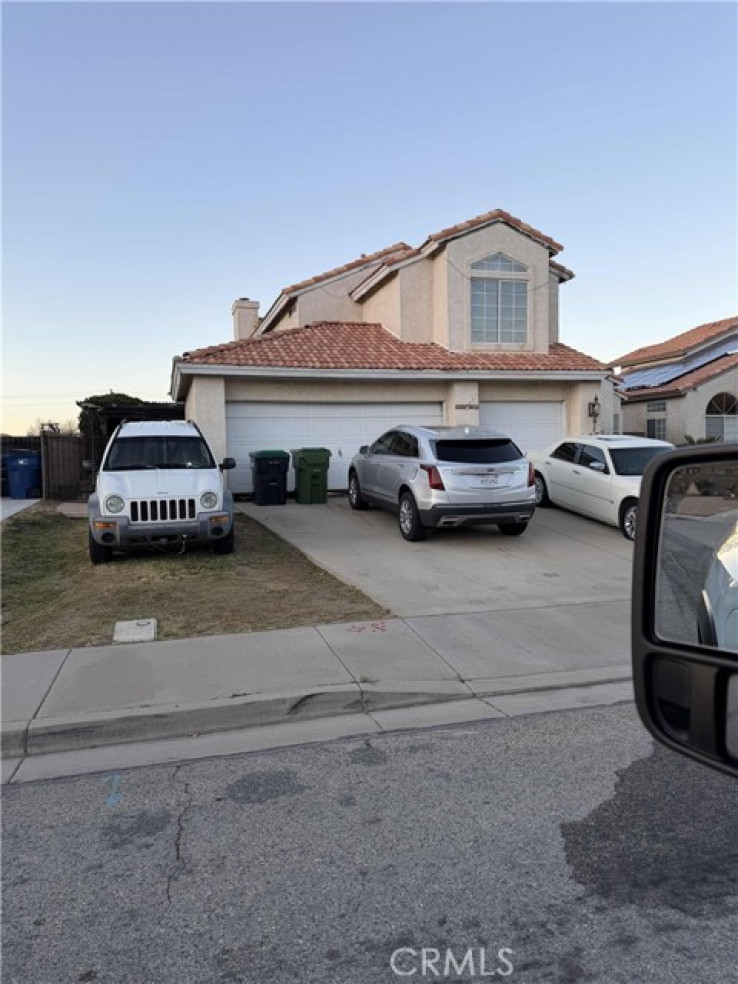 4 Bed Home for Sale in Palmdale, California