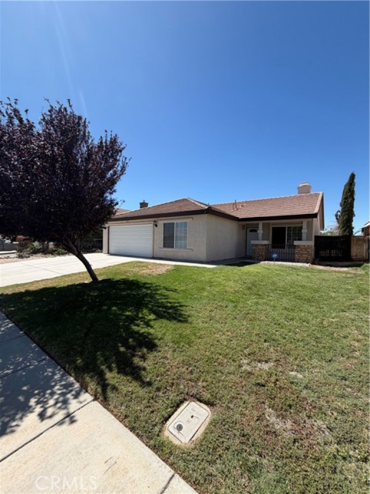 4 Bed Home for Sale in Rosamond, California