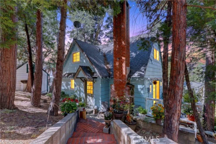 3 Bed Home for Sale in Lake Arrowhead, California