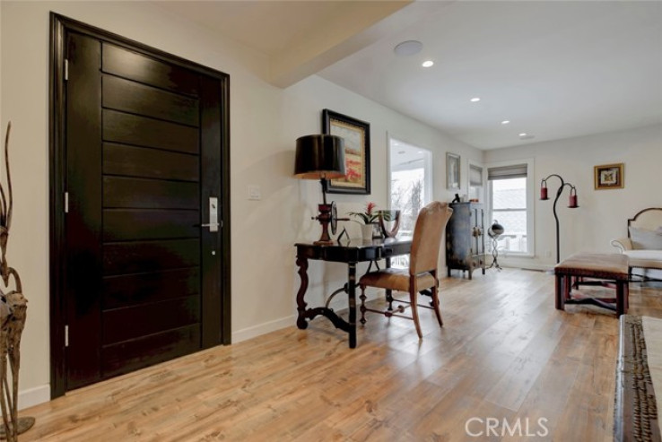  Income Home for Sale in Tujunga, California