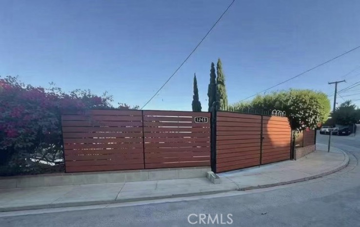 3 Bed Home for Sale in Los Angeles, California