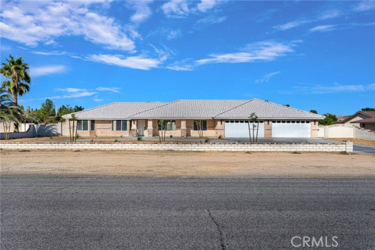 Residential Home in Apple Valley