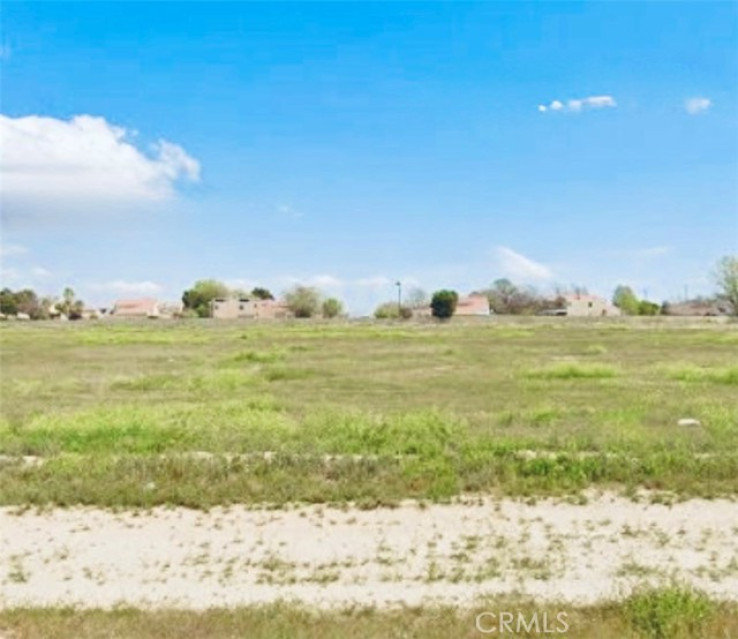  Land for Sale in Lancaster, California