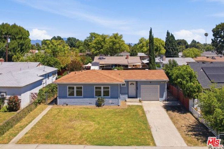 2 Bed Home for Sale in Van Nuys, California
