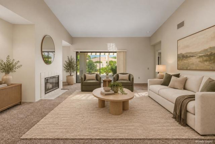 Residential Home in North Palm Desert