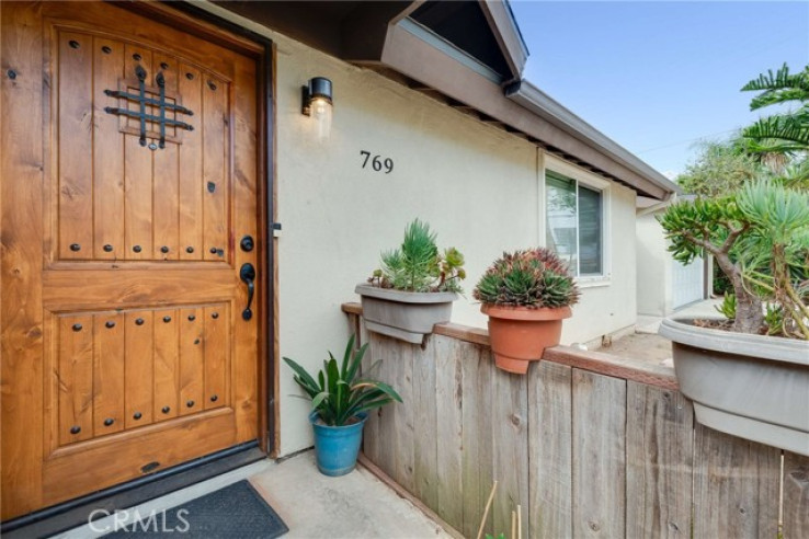 Residential Home in Southwest Costa Mesa