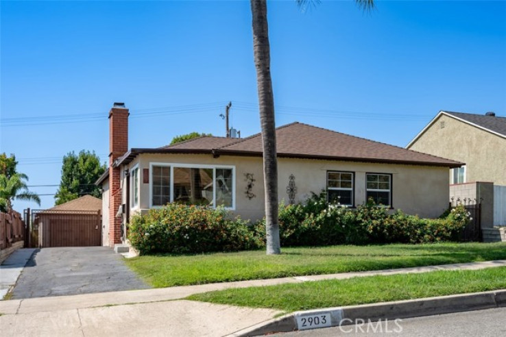 4 Bed Home for Sale in Burbank, California