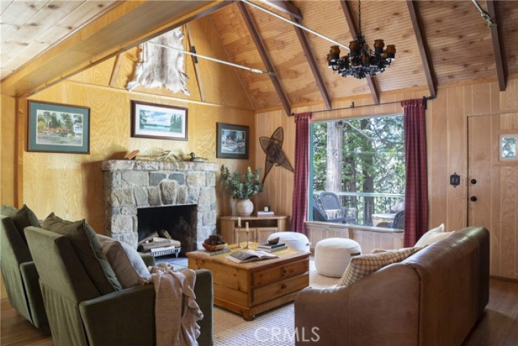5 Bed Home for Sale in Lake Arrowhead, California