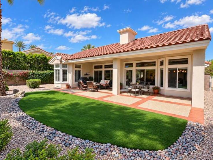 Residential Home in Sun City