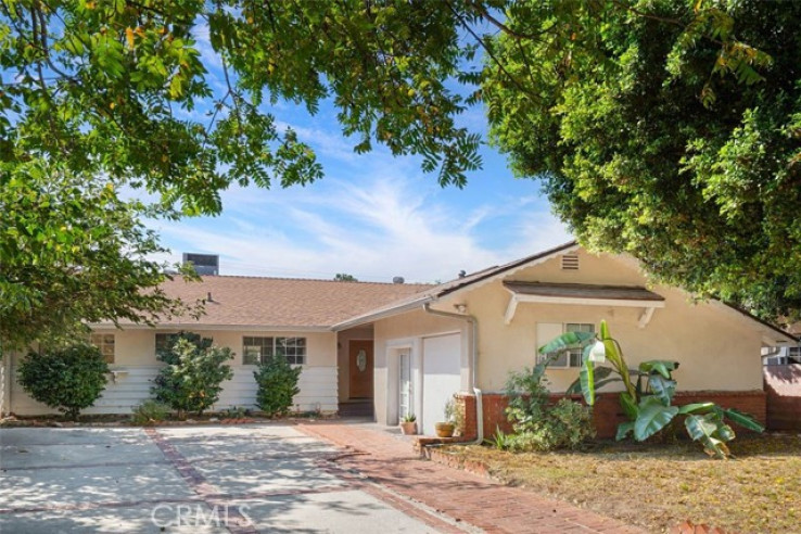 Residential Home in Panorama City