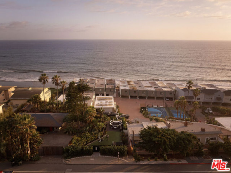 4 Bed Home for Sale in Malibu, California