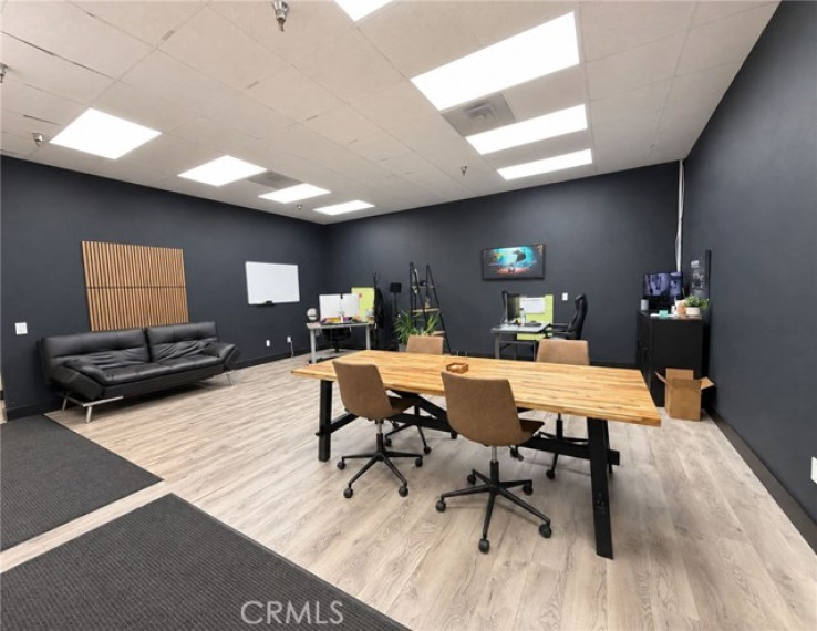  Commercial for Sale in Victorville, California