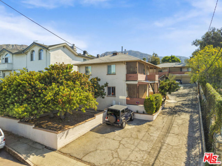  Income Home for Sale in Tujunga, California