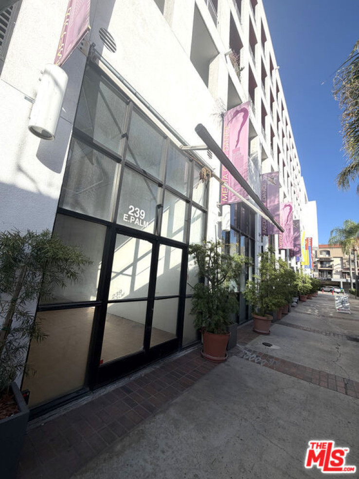  Commercial for Sale in Burbank, California