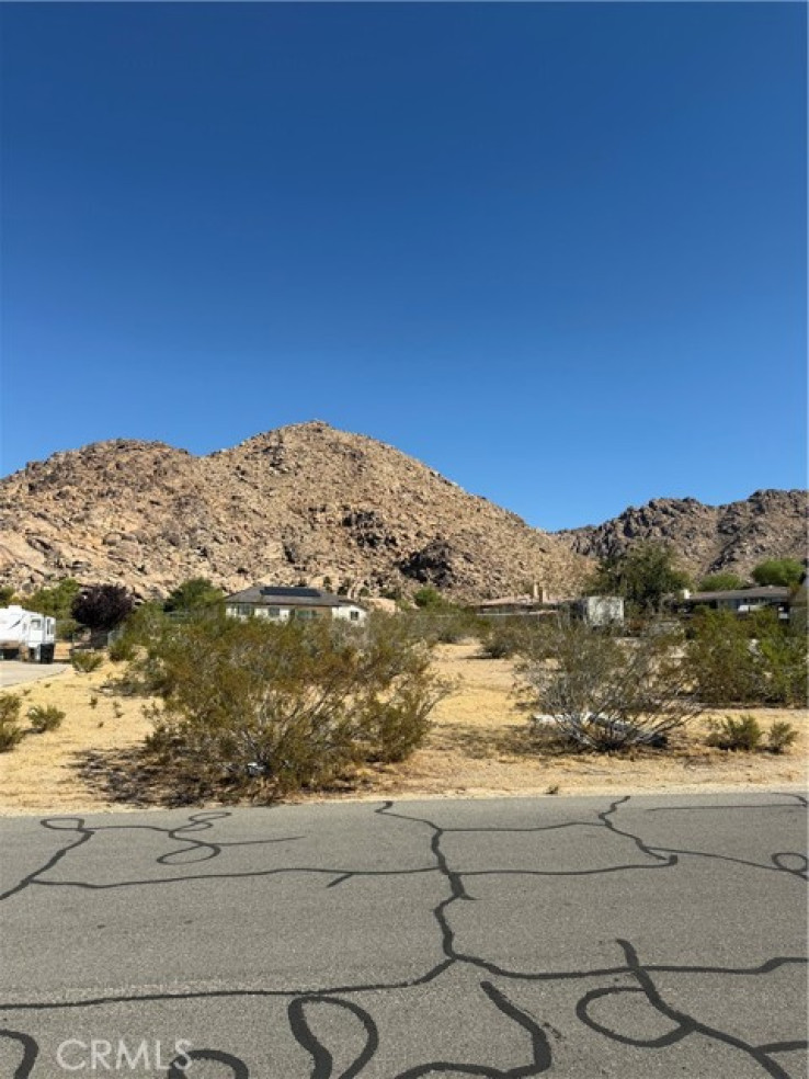  Land for Sale in Apple Valley, California