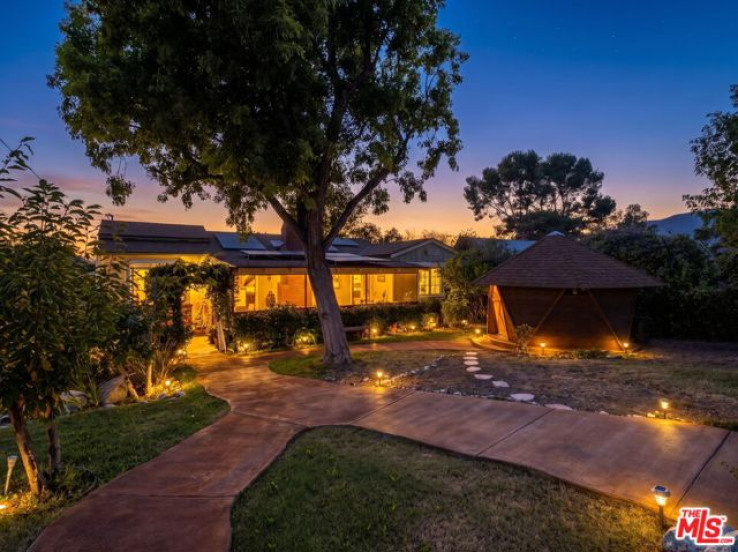 4 Bed Home for Sale in Los Angeles, California
