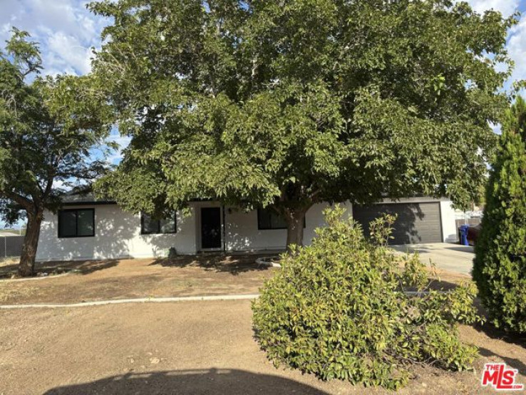 3 Bed Home for Sale in Apple Valley, California