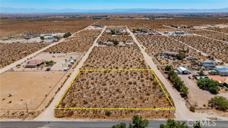 Land in Rosamond
