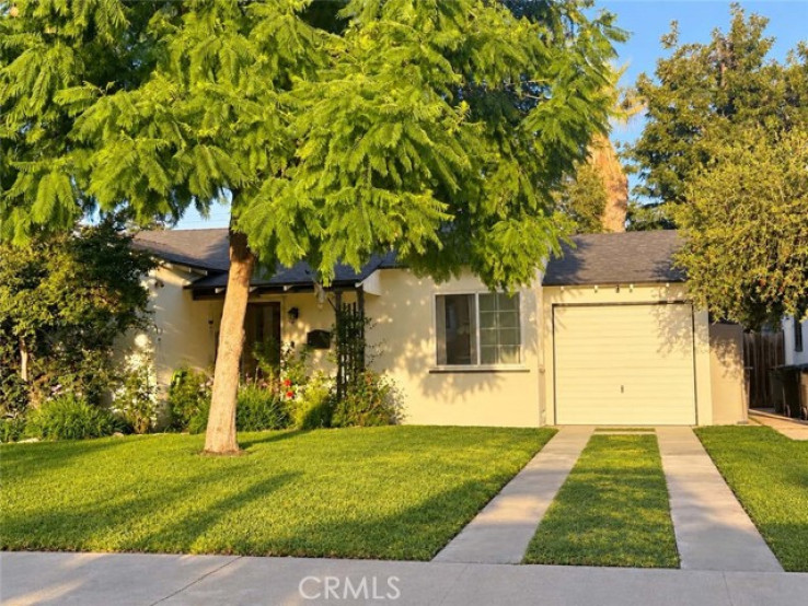 2 Bed Home for Sale in Burbank, California