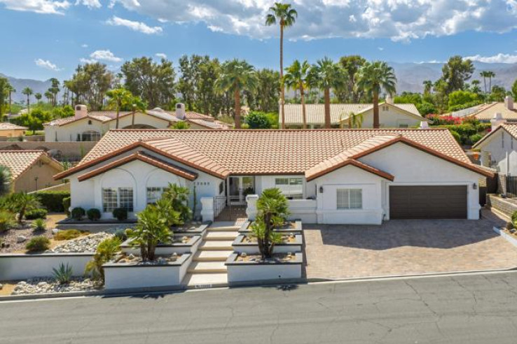 3 Bed Home for Sale in Palm Desert, California