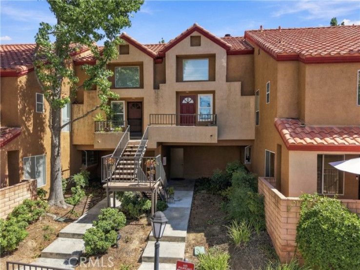 2 Bed Home for Sale in Saugus, California