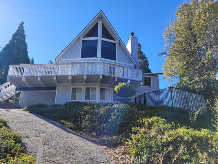 3 Bed Home for Sale in Lake Arrowhead, California