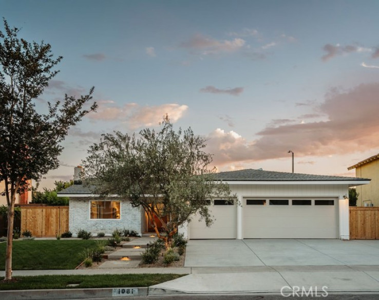 4 Bed Home for Sale in Costa Mesa, California