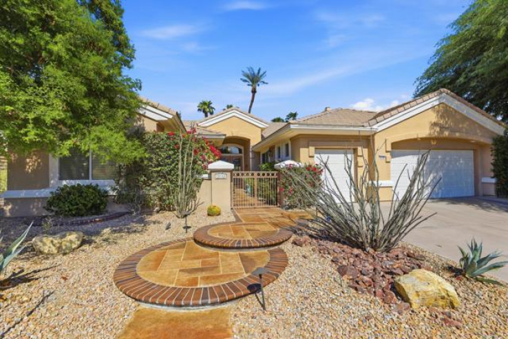3 Bed Home for Sale in Palm Desert, California