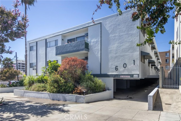 Residential Income in Burbank