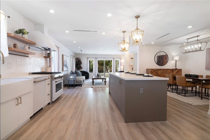 3 Bed Home for Sale in Burbank, California