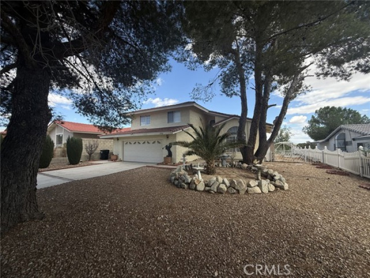 3 Bed Home for Sale in Helendale, California