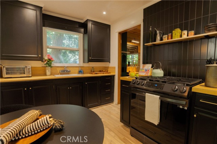 2 Bed Home for Sale in Lake Arrowhead, California