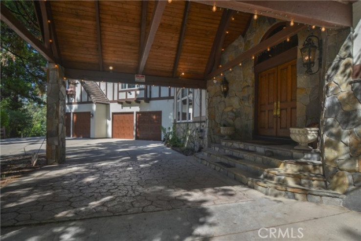 Residential Home in Arrowhead Woods