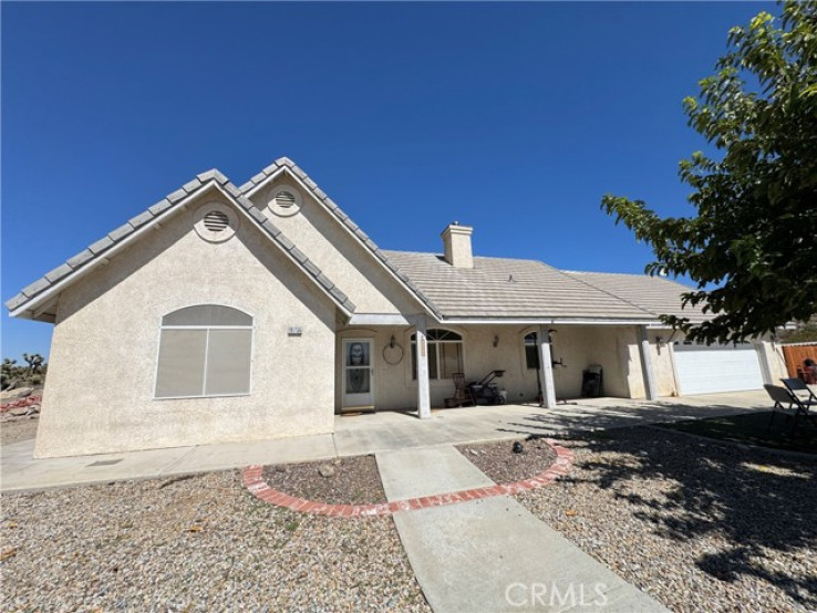 4 Bed Home for Sale in Apple Valley, California